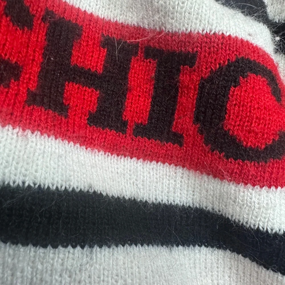 Chicago Striped Knit Beanie Pom Pom Winter Hat Red Black‎ White